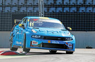 Cyan Lynk&Co 03 TCR