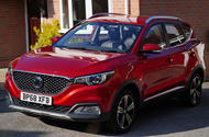 The MG ZS blends eye-catching design and city-friendly dimensions with a spacious, stylish and practical interior that is packed with lots tech