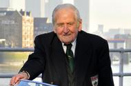 Norman Dewis