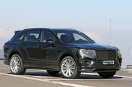 Bentley Bentayga facelift prototype spy shot - front