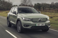 Volvo XC40 Recharge front action