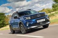 Citroen C5 Aircross Hybrid driving