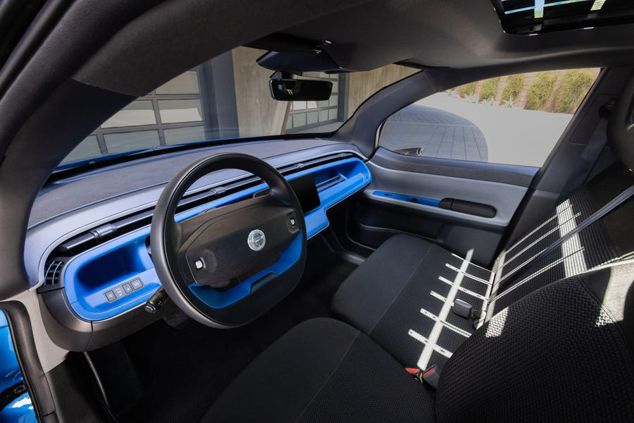 Blue Fisker Pear interior