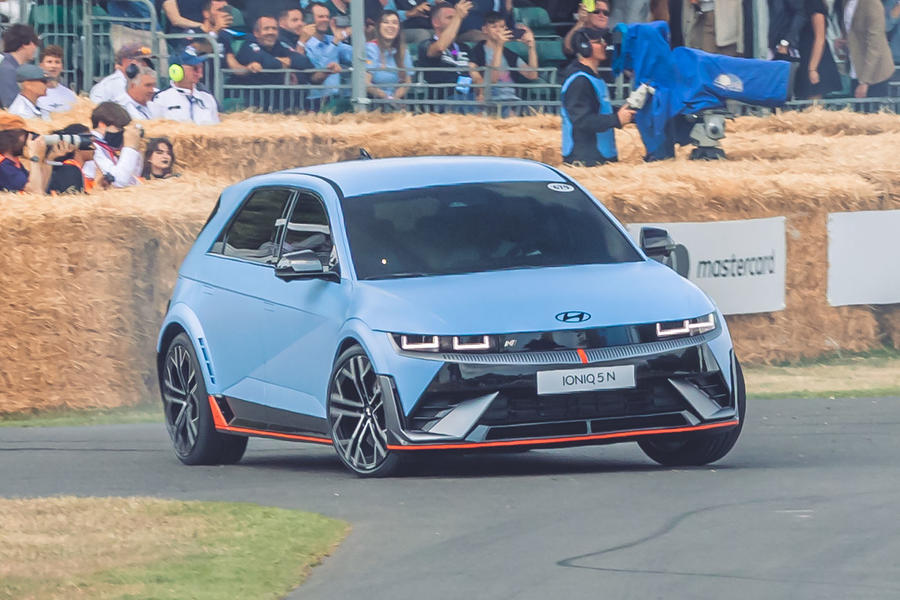 Hyundai Ioniq 5 N front tracking