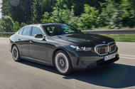 bmw 550e review 2024 01 tracking front