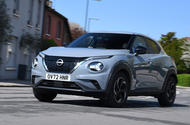 nissan juke hybrid review 2024 01 cornering front