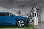 audi e tron charging