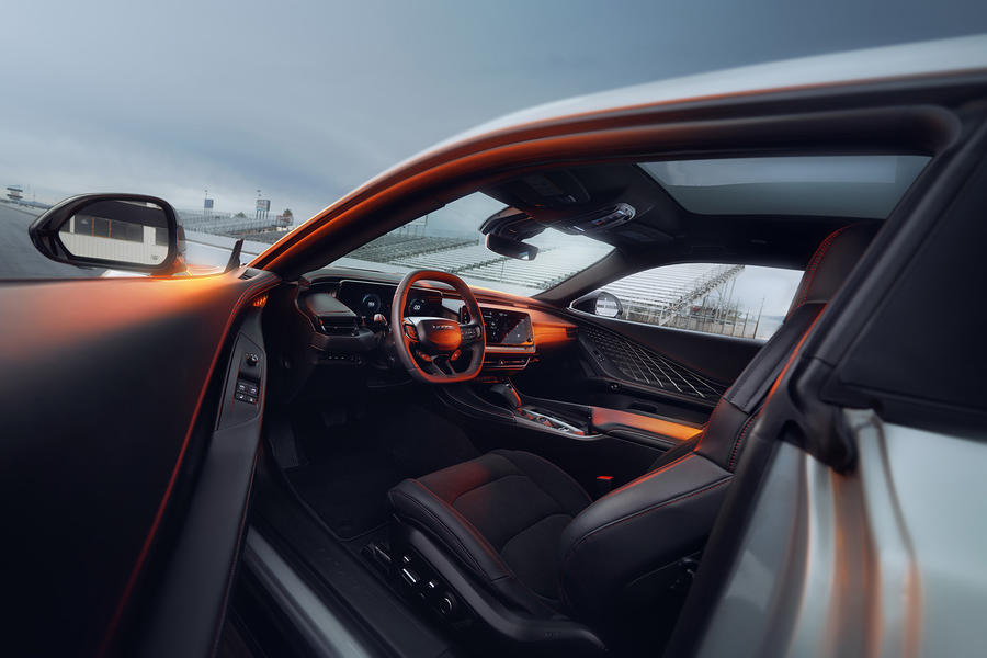 Dodge Charger Daytona interior