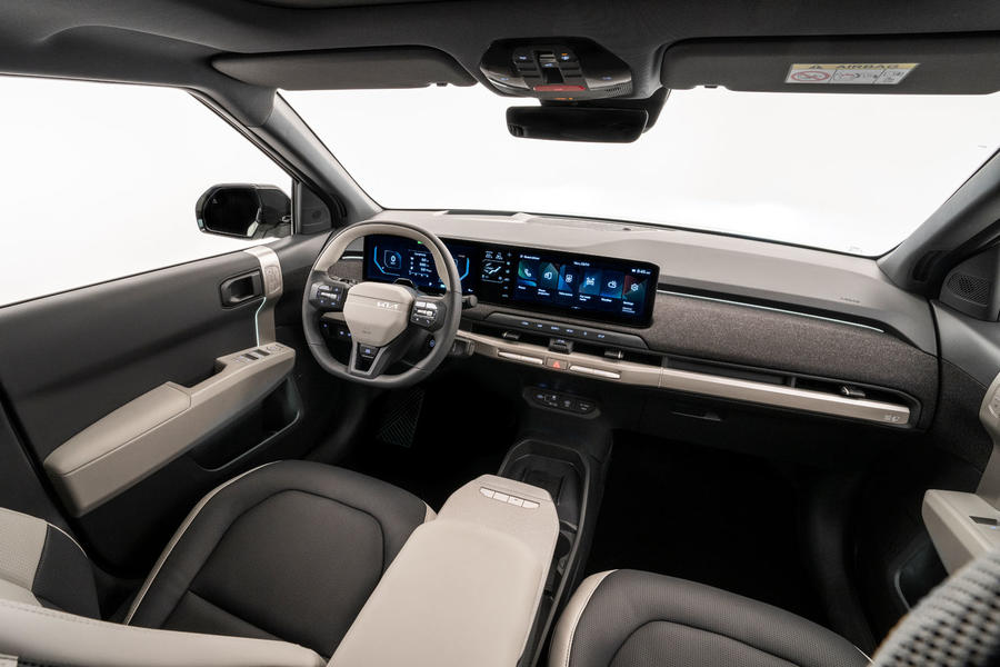 Kia EV3 dashboard – wide view