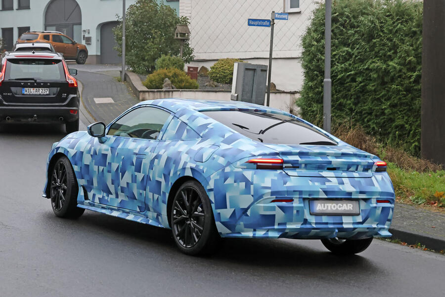 Honda Prelude camo – rear quarter