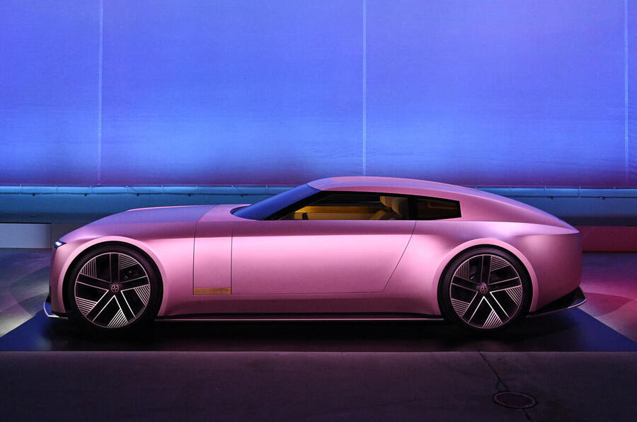 Jaguar Type 00 concept – side